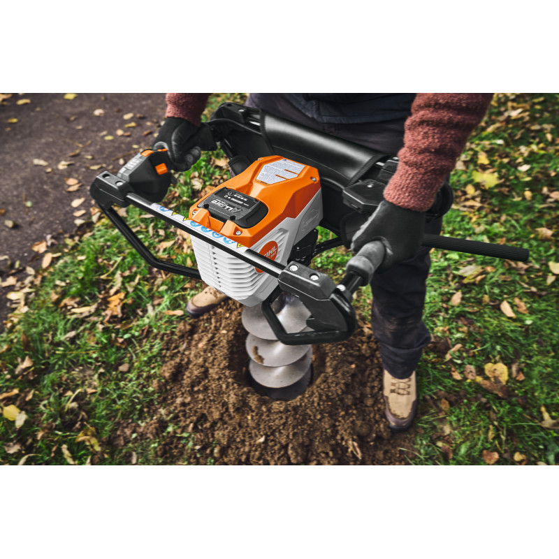 Akumulátorový zemný vrták STIHL BTA 140 Akumulátorový zemný vrták STIHL BTA 140