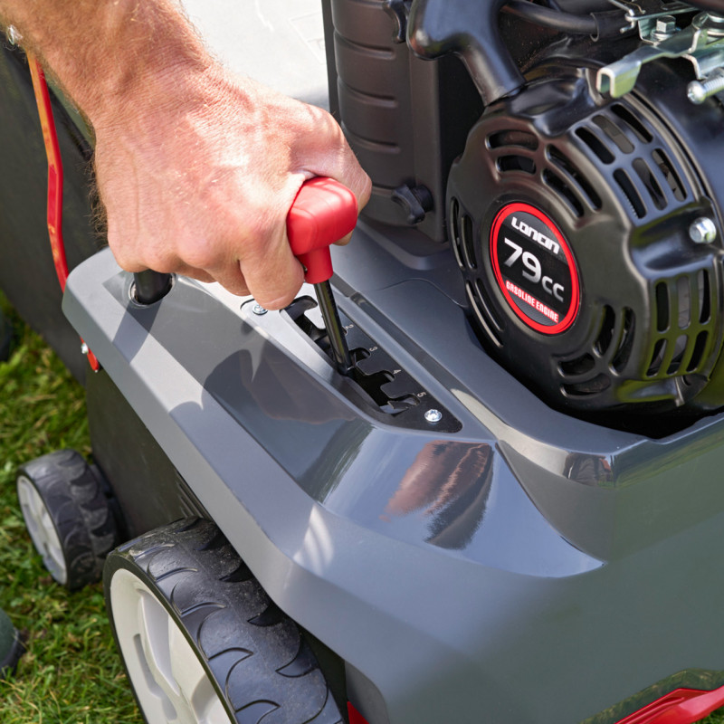 Benzínový prevzdušňovač AL-KO 38.6 P Combi Care