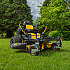 Trávny traktor Cub Cadet Z3 137 RIDER ZERO-TURN