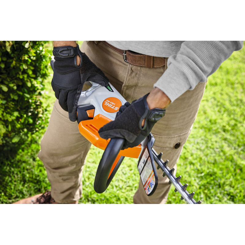 Akumulátorové nožnice STIHL HSA 40, len stroj