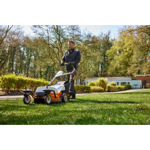 Akumulátorová kosačka STIHL RMA 765 V