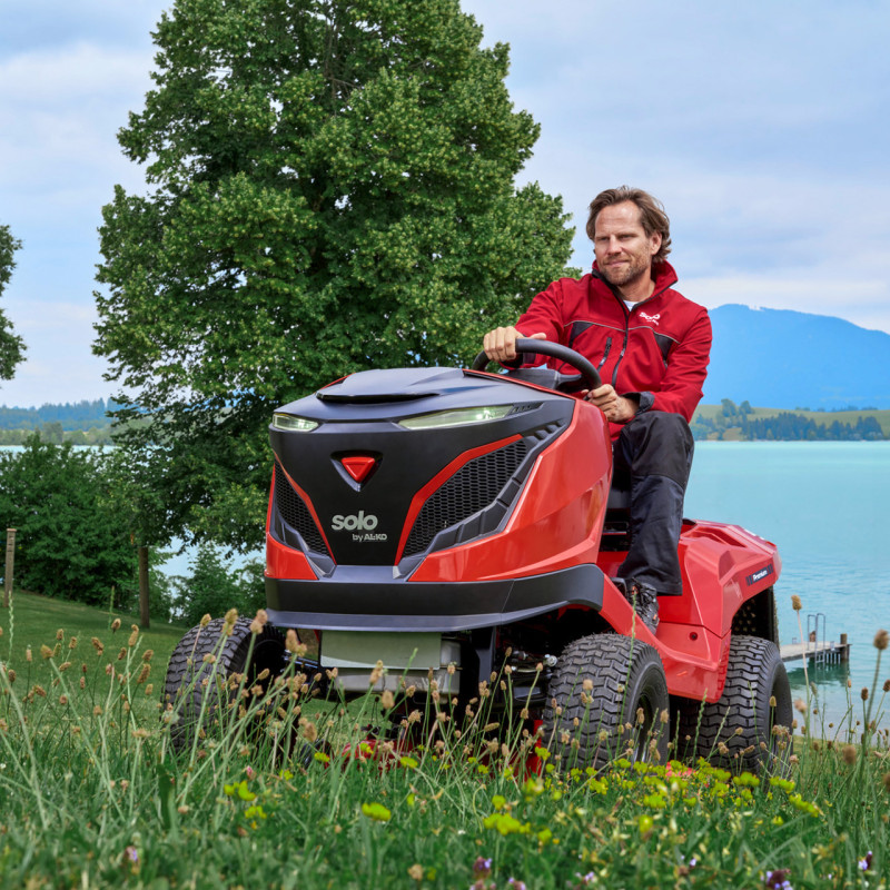 Záhradný traktor SOLO by AL-KO T 22-105.4 HD-A V2 Premium
